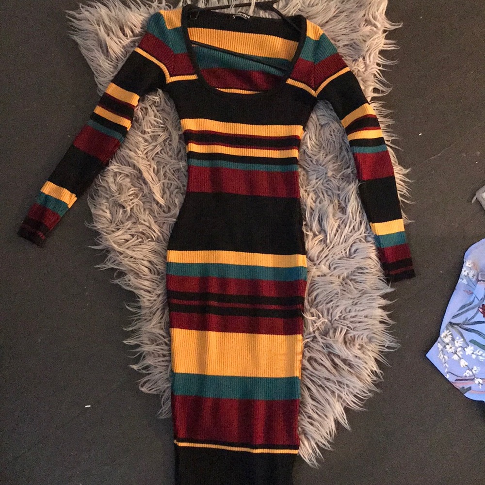 Perfect date night or work dress